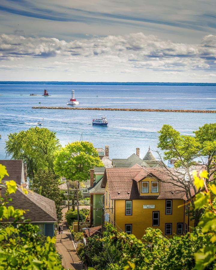 Pine Cottage Bed & Breakfast Mackinac Island Exteriér fotografie